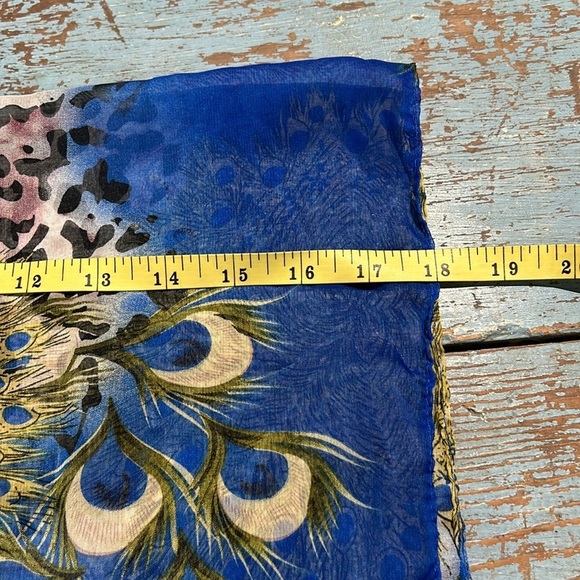 Vintage Lavello Chiffon Cowl Scarf Peacock Feather motif Infinity style - Picture 4 of 4